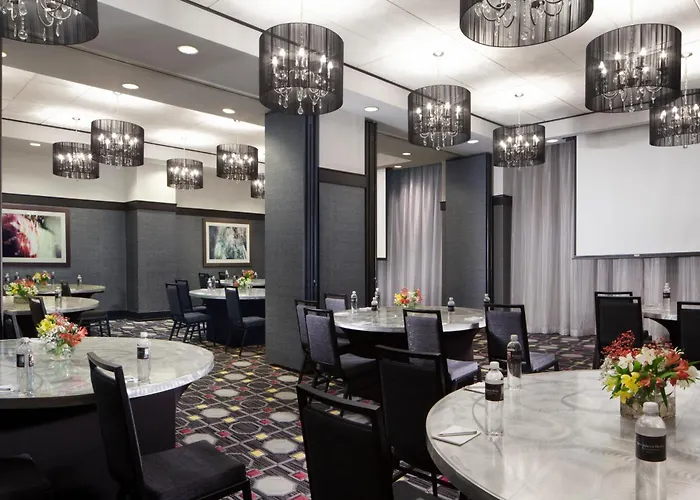 Hotel Silversmith Downtown 4*