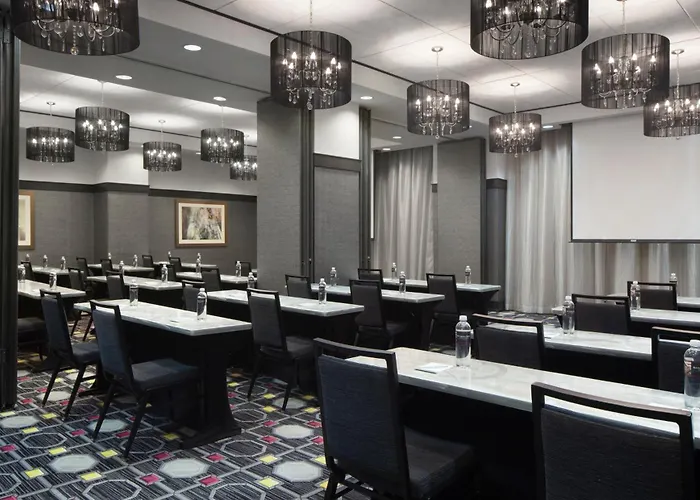 Hotel Silversmith Downtown 4*
