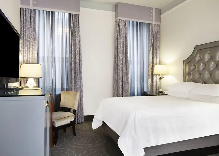 Hotel Silversmith Downtown Chicago